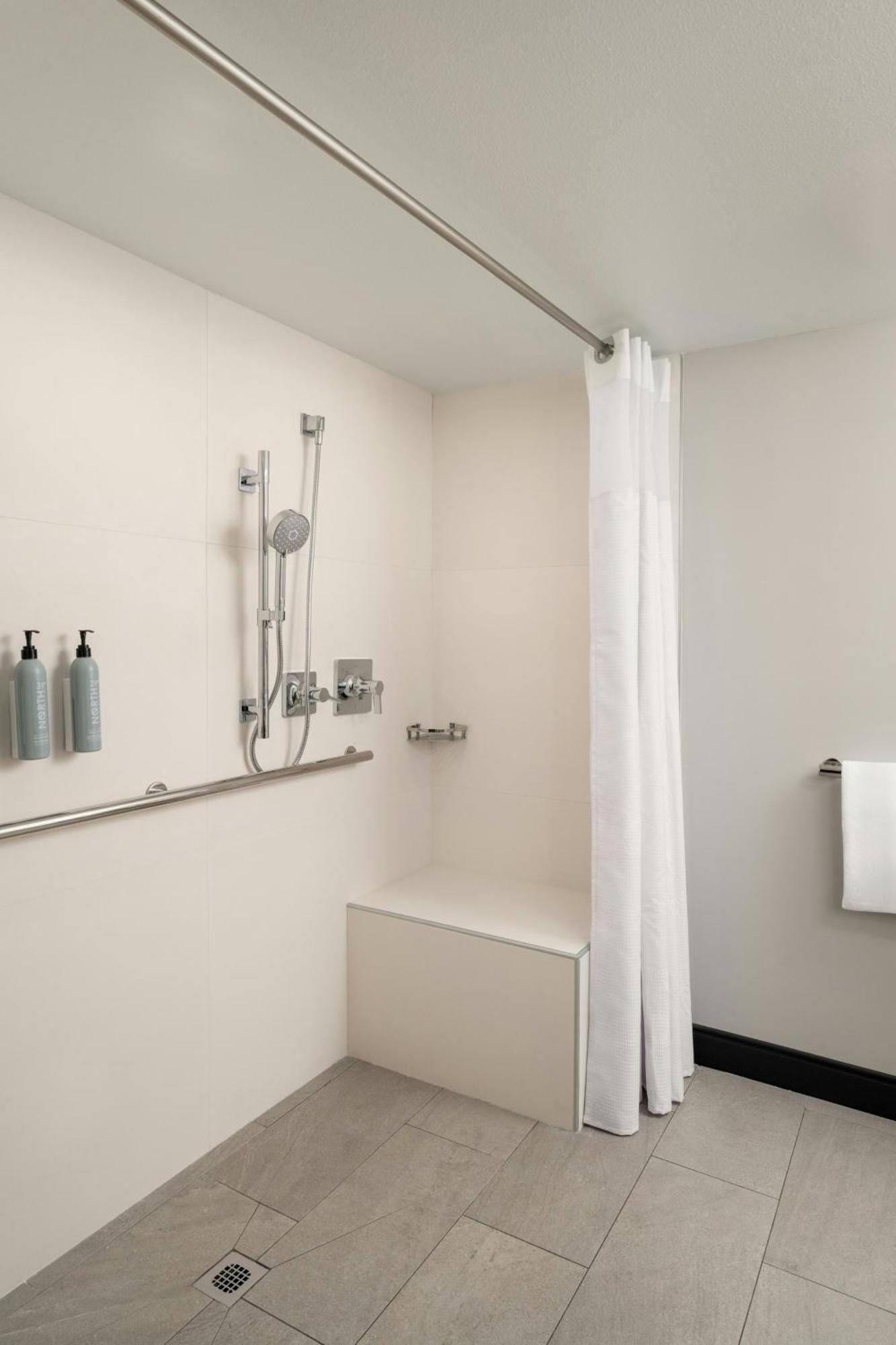 Courtyard By Marriott Boynton Beach Bagian luar foto